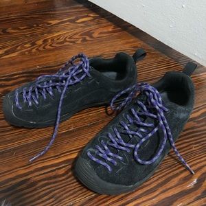 All black KEEN sneakers